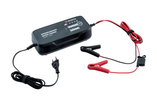 PUNJAČ AKUMULATORA - 12/24V - 8A
