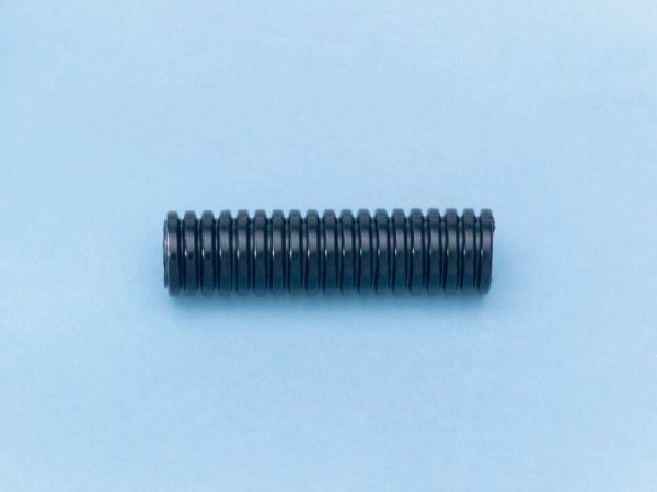 IZOLIRAJUĆA CIJEV-SAVITLJIVA-PLAST-CRNA-NW22