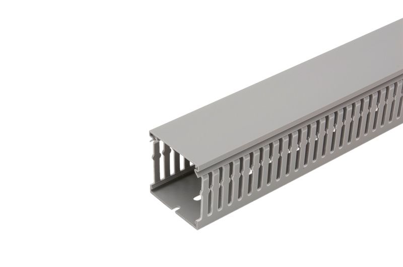 KANALICA-PVC-SL.R7030-SIVA-H60MMXB60MM